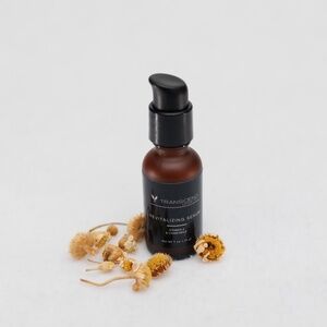 Revitalizing Serum with Chamomile